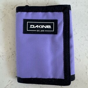 Dakine Lavender and Black Wallet